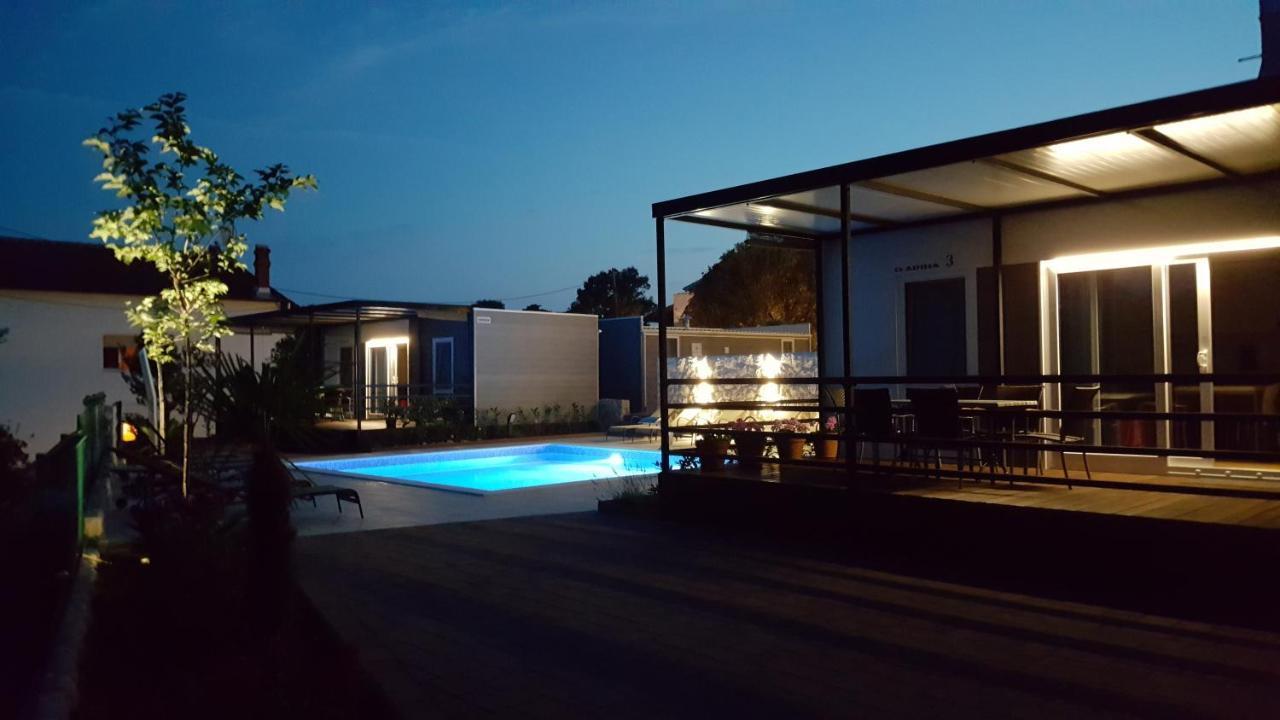 Mobile Homes Suha Punta Kampor 外观 照片